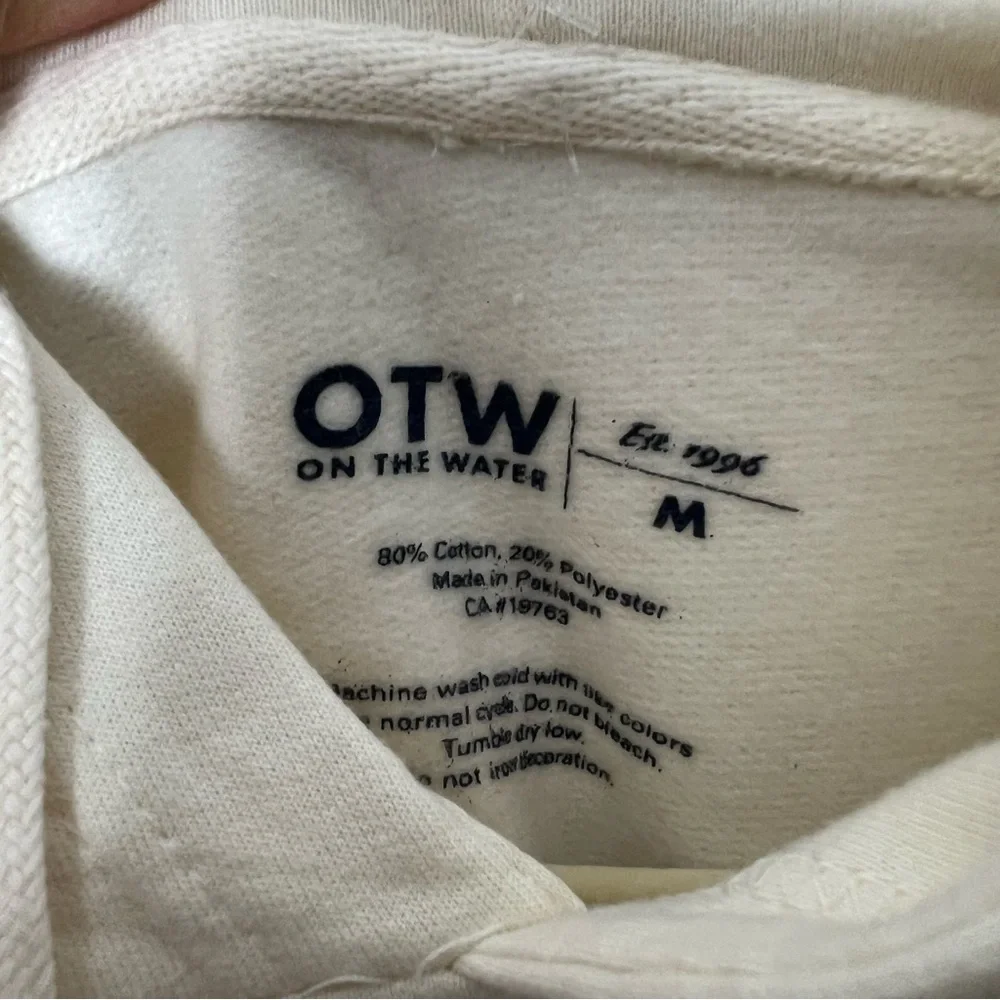 NEW OTW On the Water Fish Fisherman  Cream Hoodie Sweatshirt Pullover *J - Picture 5 of 8